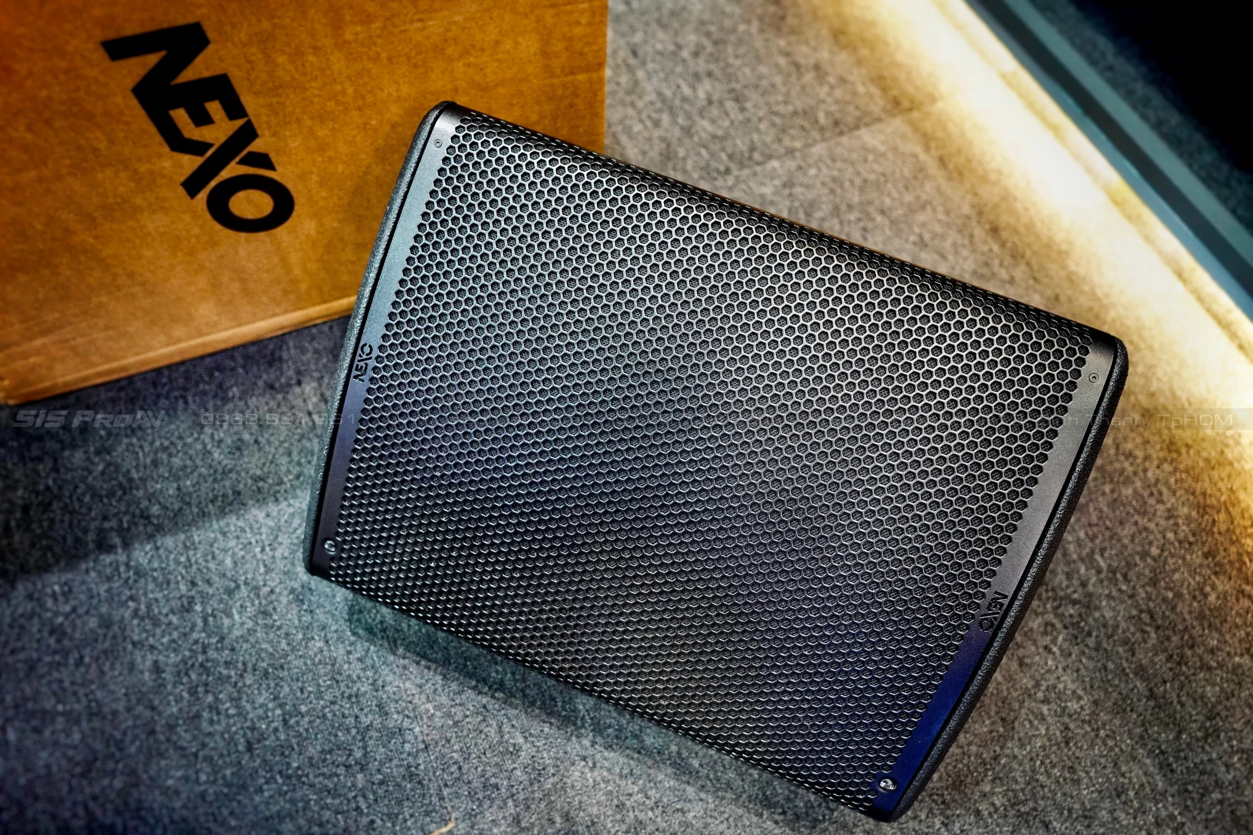 Loa Nexo P10